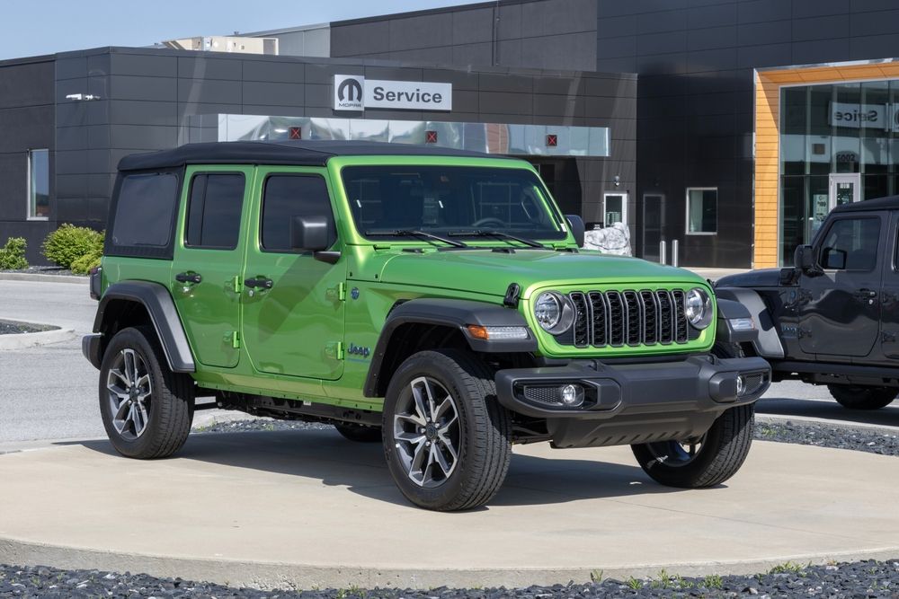 2026 Wrangler Sport: Classic Freedom, Trail-Ready Value