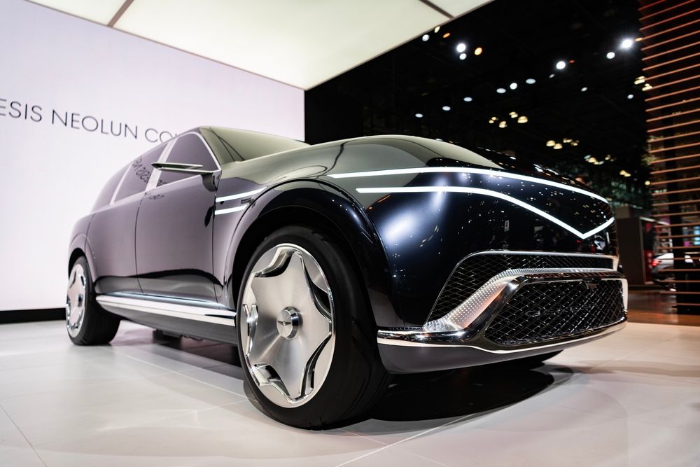 2026 Genesis GV90: Luxury, Technology, and Power Combined