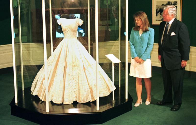 Jackie’s Dress on Display at the Kennedy Library | Getty Images Photo by Brooks Kraft LLC/Sygma
