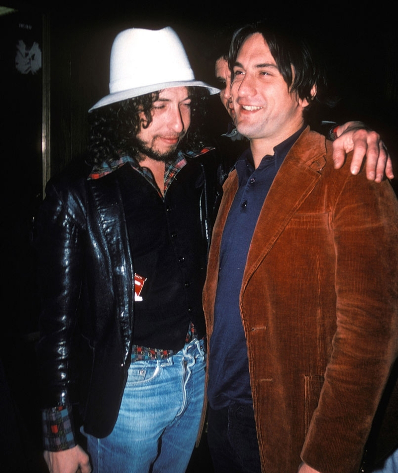 Bob Dylan And Robert De Niro Hanging Out Backstage | Getty Images Photo by Brad Elterman/FilmMagic