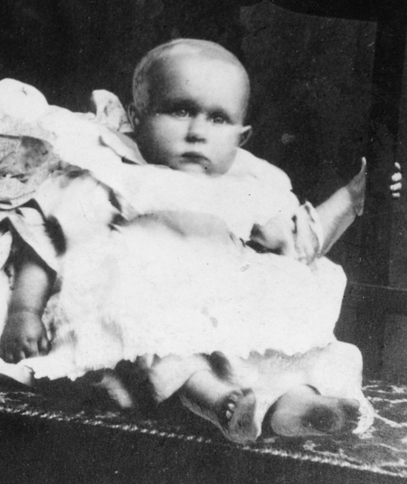 The 100-year Old Mystery of the “Unknown Child” | Alamy Stock Photo