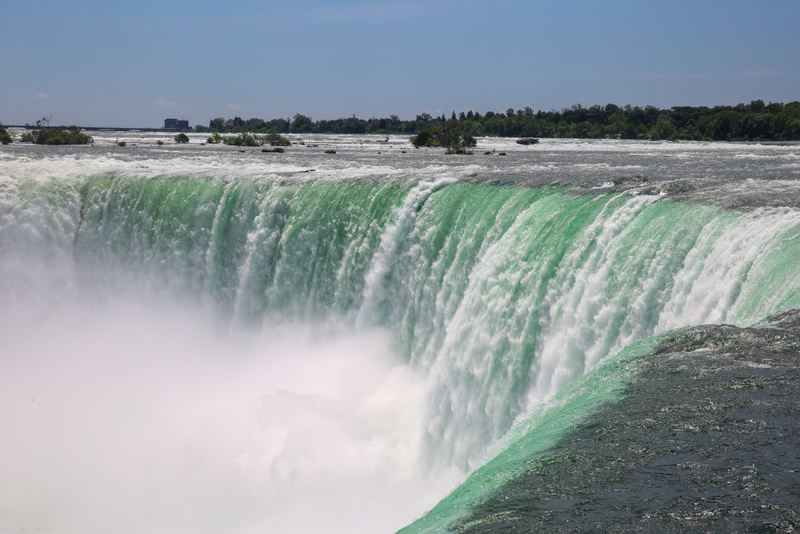 You’ll Never Believe What Researchers Discovered When They Drained the Water from The Niagara Falls | Getty Images Photo by Dinendra Haria/SOPA Images/LightRocket
