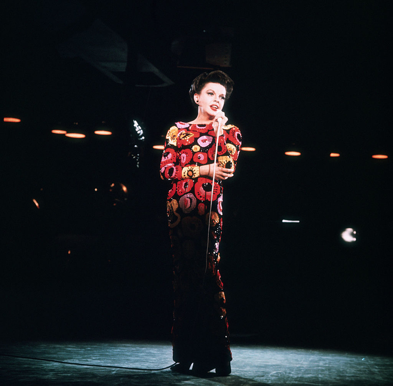 Judy Garland | Getty Images Photo by Hulton-Deutsch Collection/CORBIS