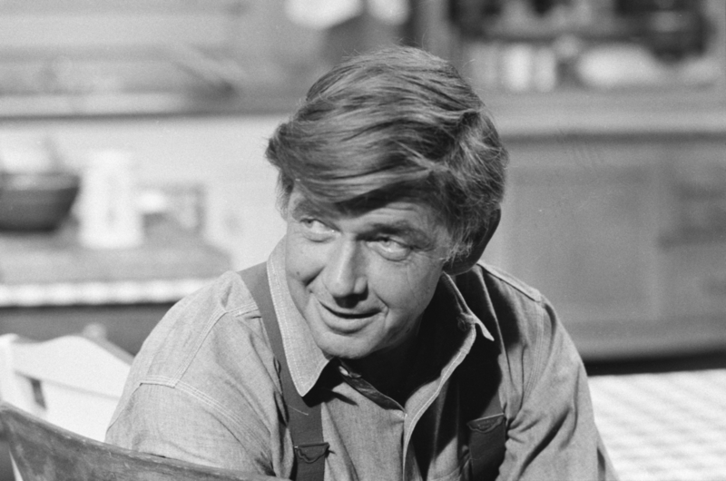 Ralph Waite - Then | Getty Images Photo by CBS 
