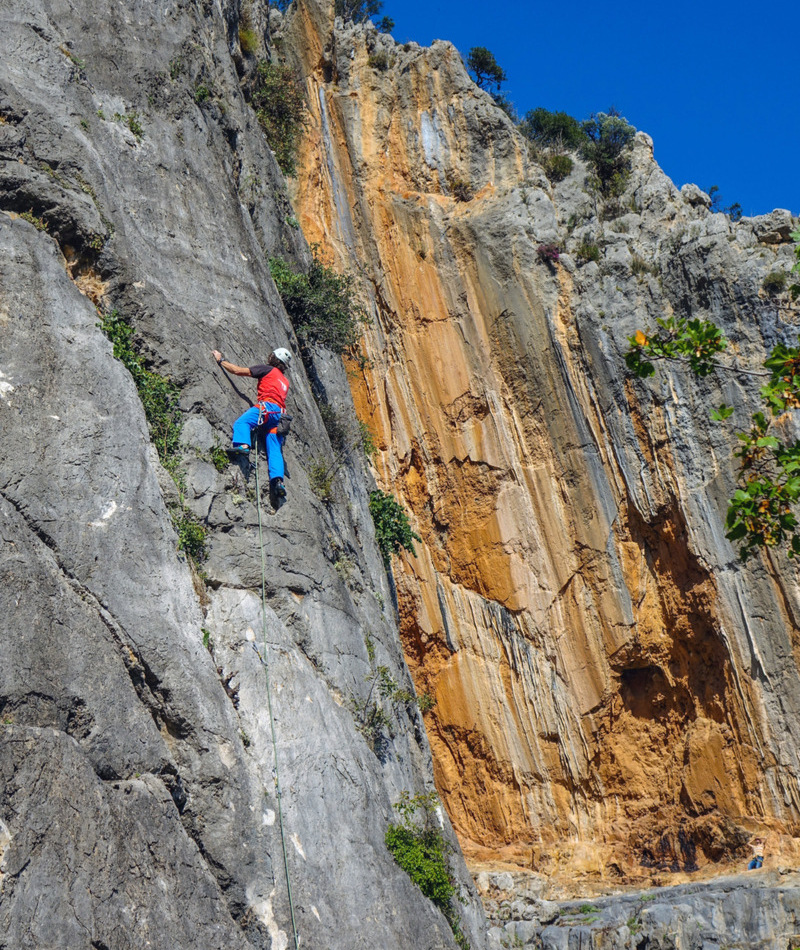 Fearless Rock Climber | Alamy Stock Photo by Chris Craggs 