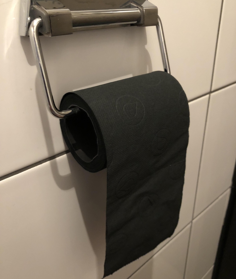 Black Toilet Paper | Reddit.com/bart59