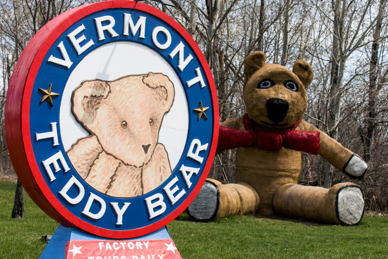 Made in the USA: Vermont Teddy Bears | Alamy Stock Photo by Kristoffer Tripplaar 