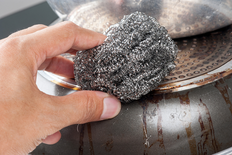 Increase the life of your steel wool | Shutterstock