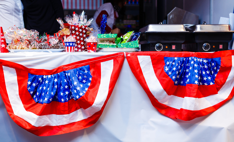 The Fourth of July Table Mishap | Shutterstock