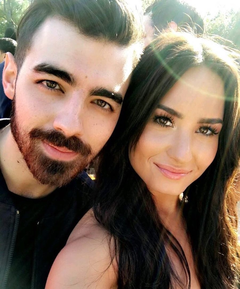 Couples Touring Together | Instagram/@joejonas