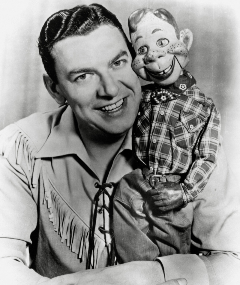 Spielen mit einer Howdy Doody Doll | Alamy Stock Photo by PictureLux/The Hollywood Archive