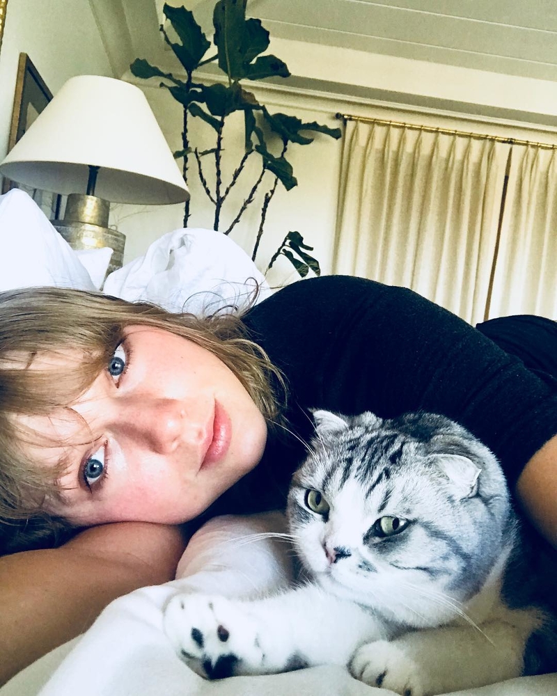 The Key to Relationship Success in “Stay Stay Stay” | Instagram/@taylorswift
