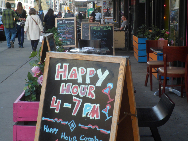Get Happy at Happy Hours | Alamy Stock Photo by Richard B. Levine