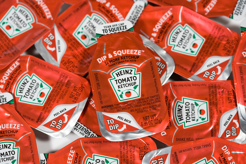 Ketchup Packets | Alamy Stock Photo