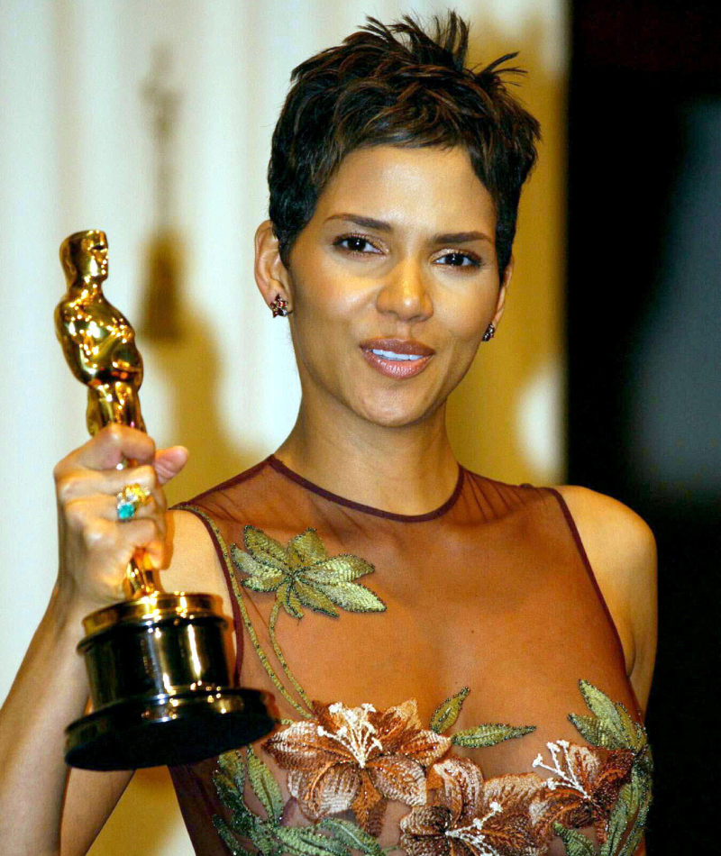 The First African-American Woman to Win an Oscar | Alamy Stock Photo by Myung Jung Kim/PA Images