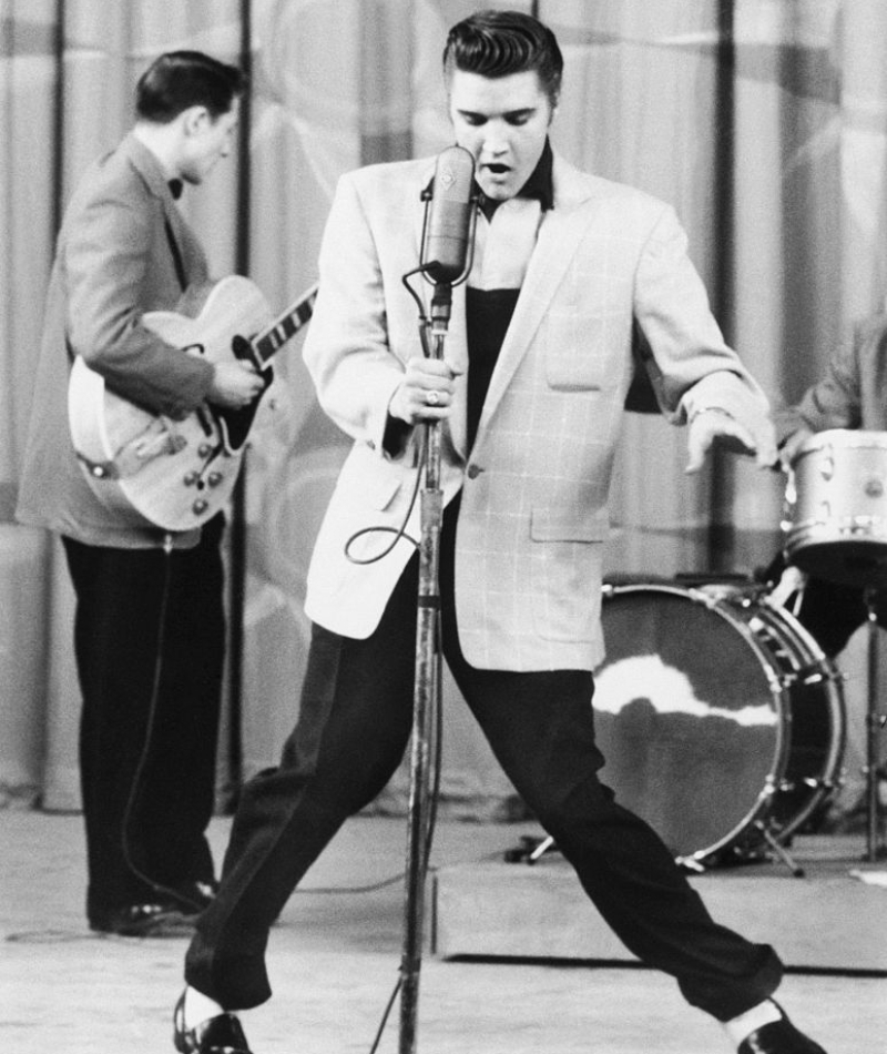 Elvis Didn’t Write the Song “Hound Dog” | Getty Images Photo by Bettmann