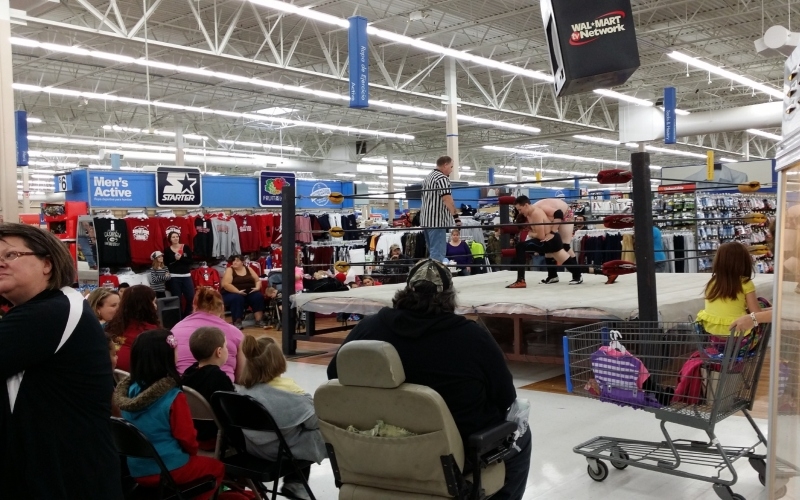 Walmart Wrestling Entertainment | Imgur.com/vZ5vaMS
