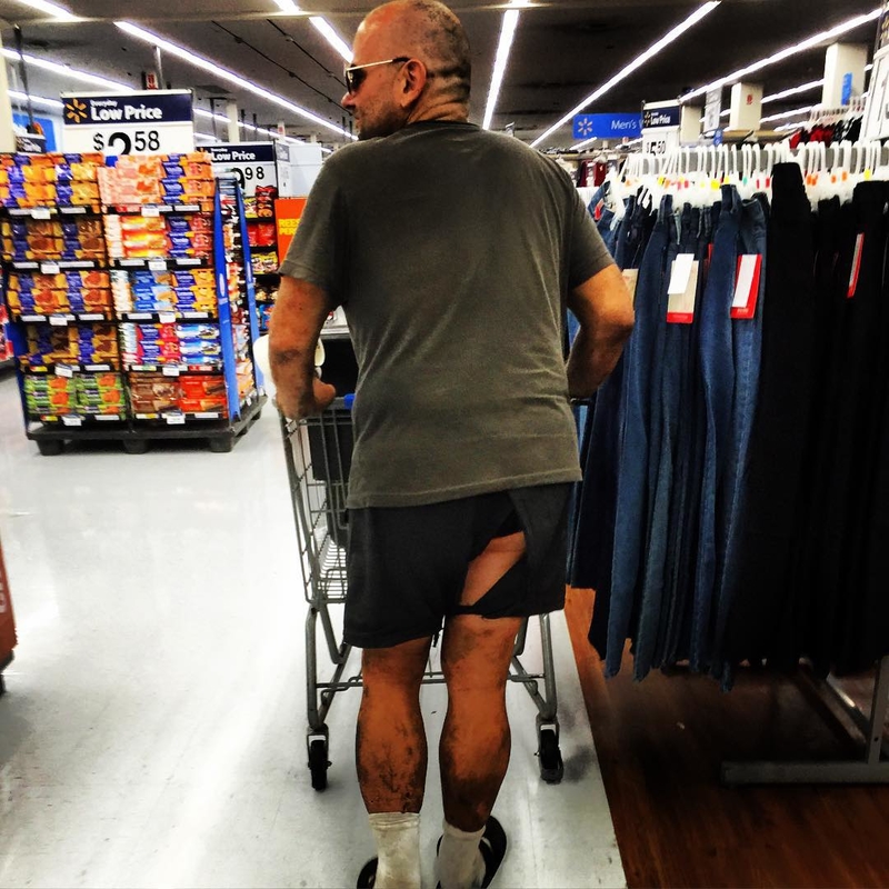 Obviously Shopping for New Shorts | Instagram/@mafioso_880
