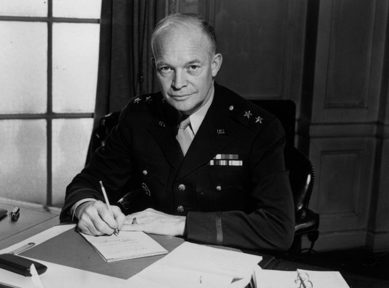 21. Dwight Eisenhower (No. 34) - IQ 145.1 | Getty Images Photo by M. McNeill